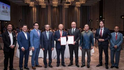 The Phnom Penh Post - Malaysia bank, association sign MoU for SME growth
