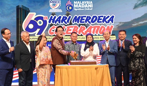 MBCC celebrates Merdeka as Malaysia-Cambodia trade surges